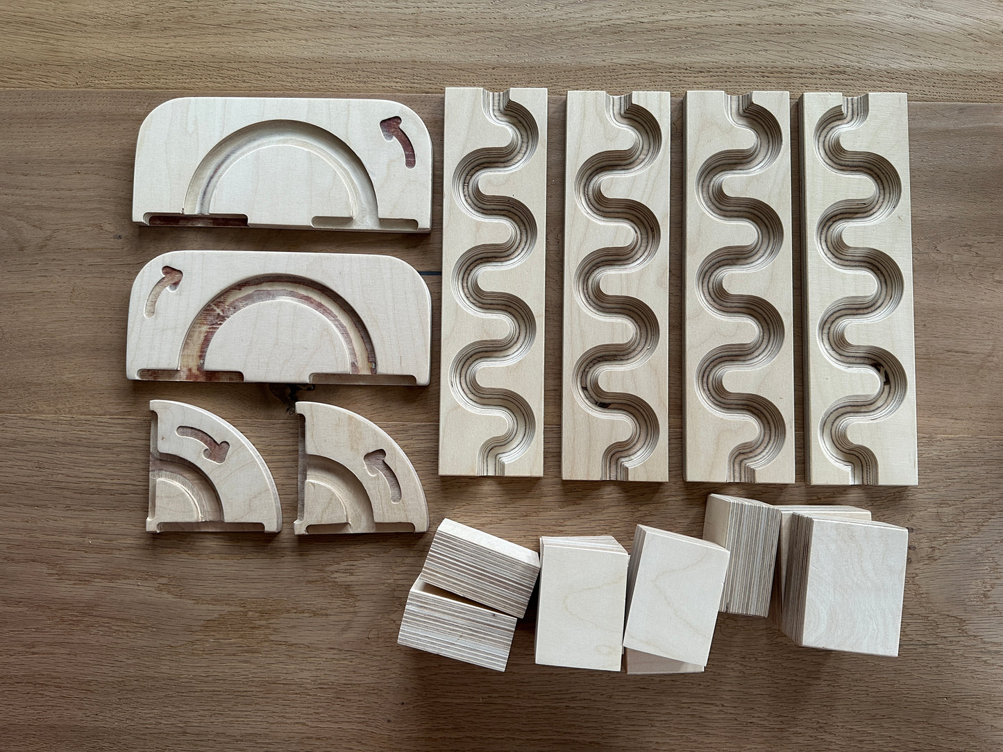 Kurven-Set groß - Erweiterung für Murmelbahn Basic Set