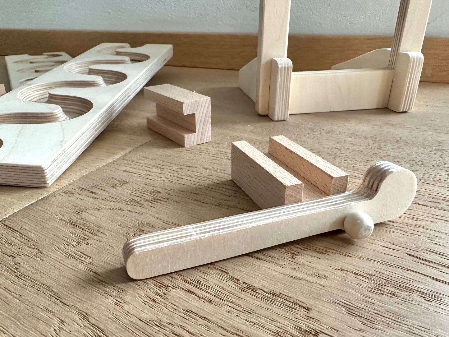 Schranke für Murmelbahn Platten