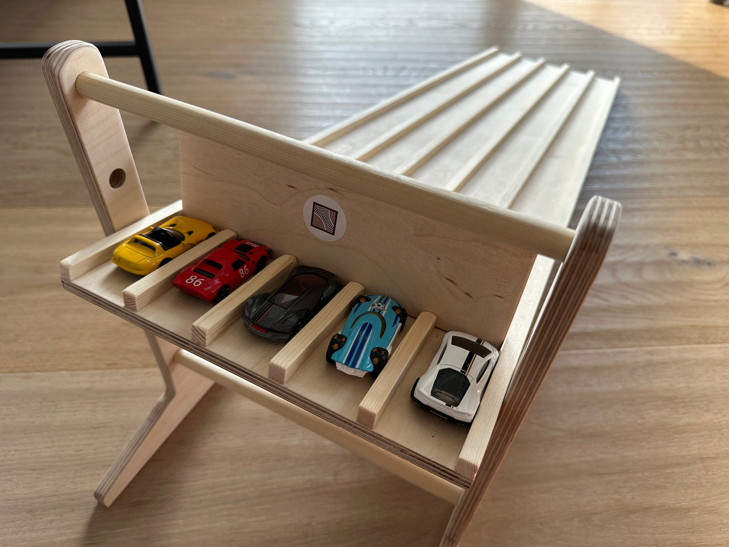 Flitzer Rennstrecke aus Holz – 1 Meter | Für 5 Autos | Optional mit Leiter/Turm | Handgefertigt | Kompatibel mit Murmelbahn & Erweiterungen