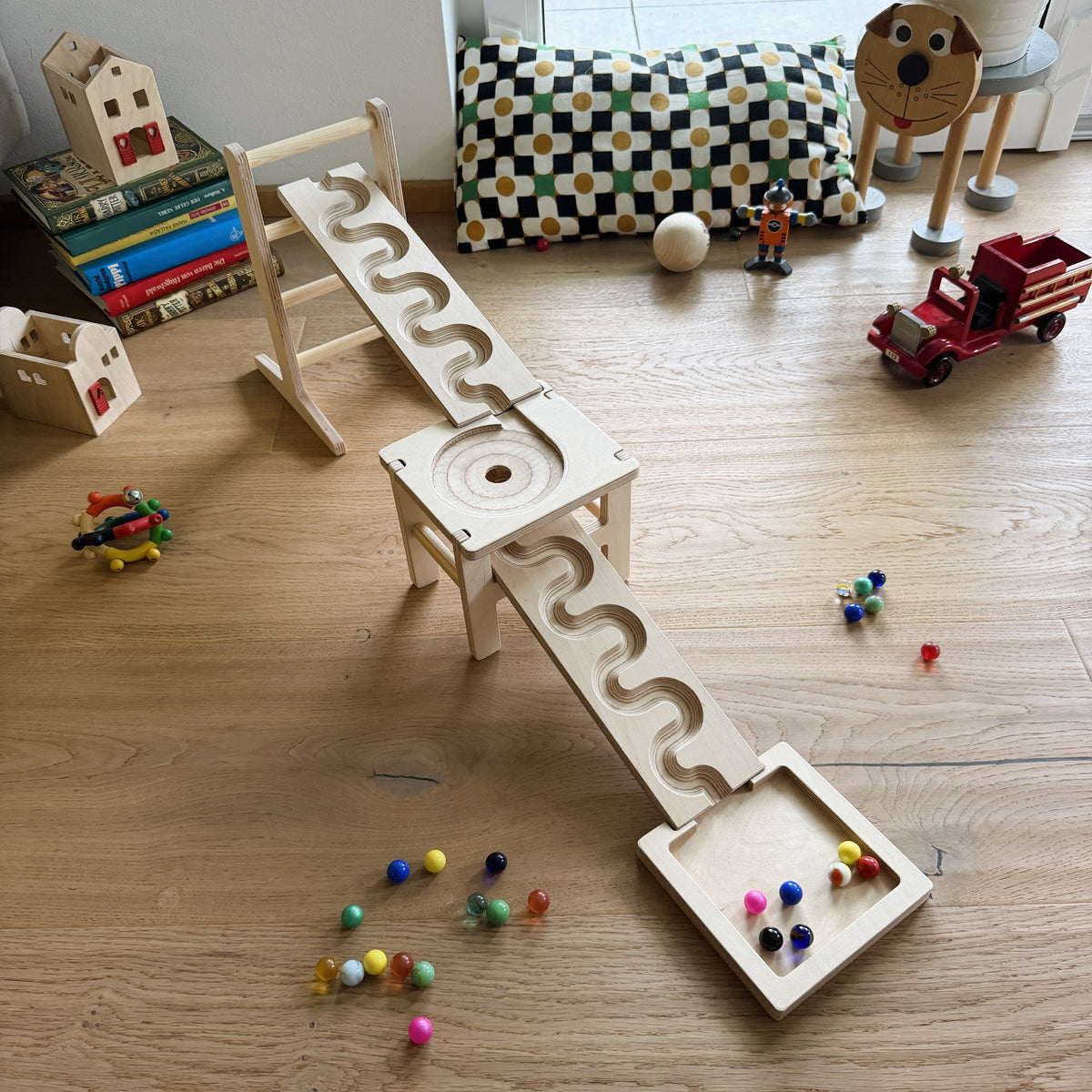 Murmelbahn-Set mit Trichter