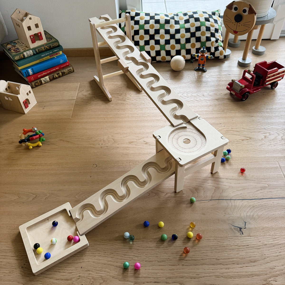 Murmelbahn-Set mit Trichter