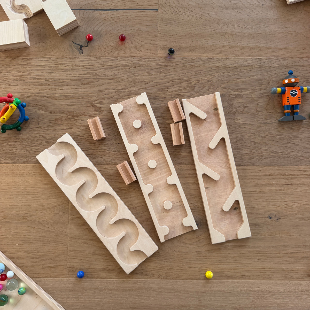 3 different marble run plate sets