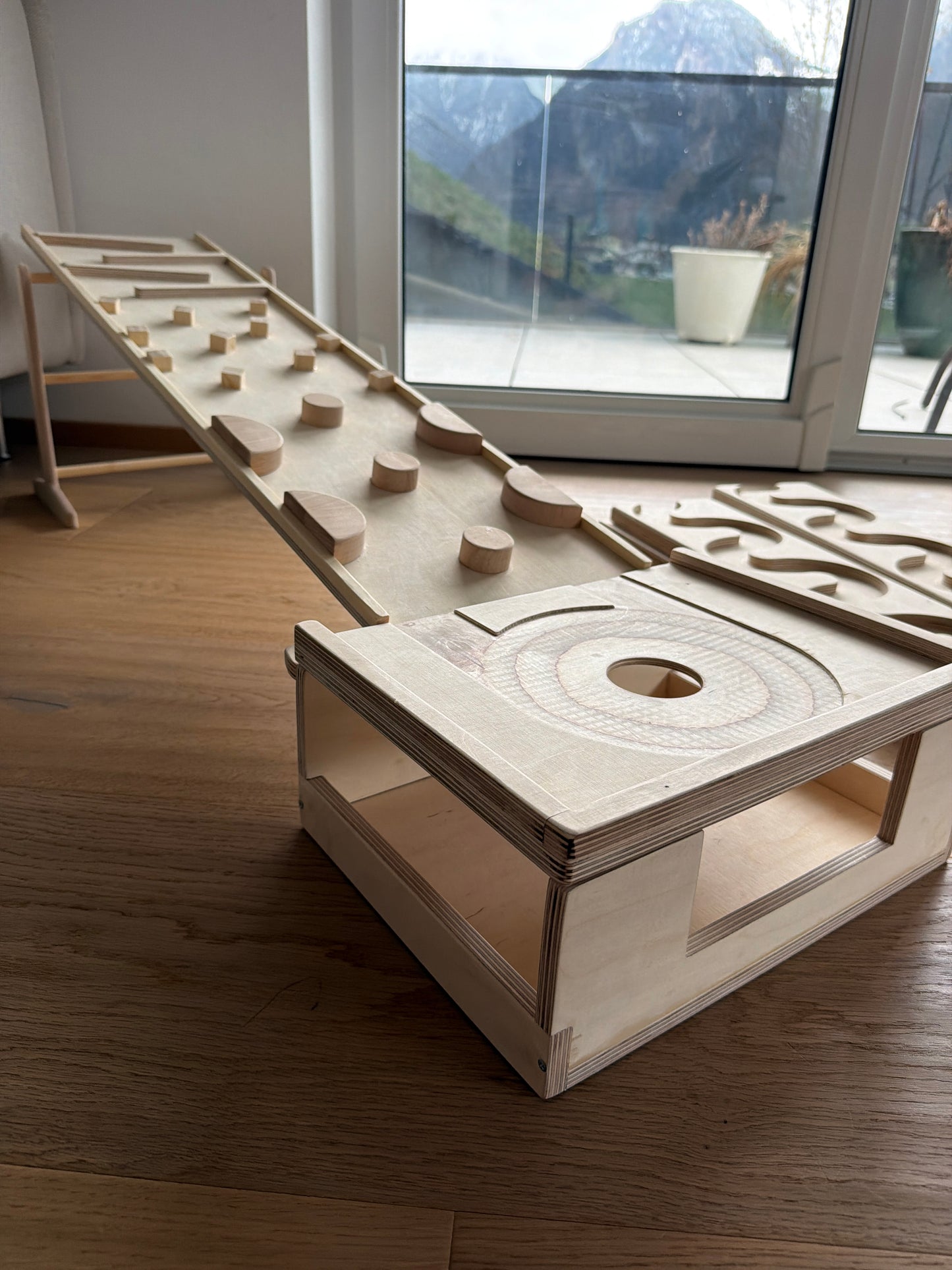 Trichter Box